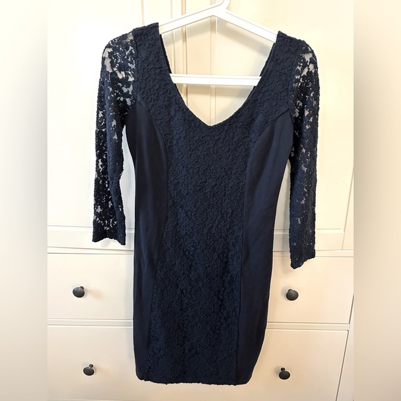 Abercrombie & Fitch navy dress - Picture 1 of 3